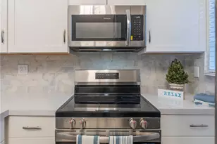 20341 Bluffside, Huntington Beach, CA 92646 - Photo 15