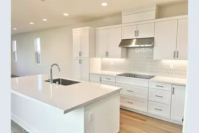 373 S Nevada Avenue, Ventura, CA 93004 - Photo 3
