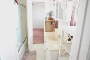 214 E 92nd, Los Angeles, CA 90003 - Photo 13