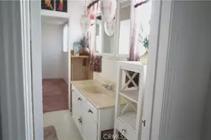 214 E 92nd, Los Angeles, CA 90003 - Photo 9