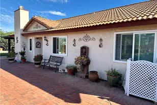 23856 Outrigger, Canyon Lake, CA 92587 - Photo 9