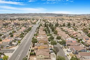 507 Coudures Way, Perris, CA 92571 - Photo 5