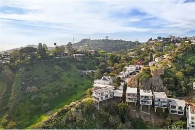 6960 Pacific View, Los Angeles, CA 90068 - Photo 27