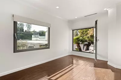 6960 Pacific View, Los Angeles, CA 90068 - Photo 3