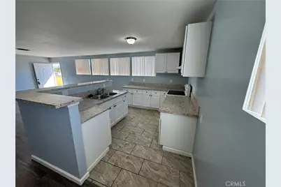 1185 W Grand, Corona, CA 92882 - Photo 7