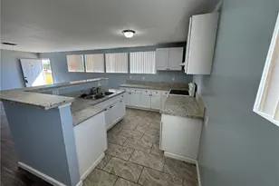 1185 W Grand, Corona, CA 92882 - Photo 7