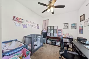 27448 Clarise Ln, Murrieta, CA 92562 - Photo 11