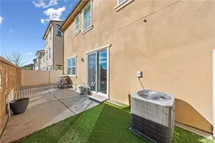 27448 Clarise Ln, Murrieta, CA 92562 - Photo 21