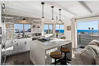 284 Chiquita, Laguna Beach, CA 92651 - Photo 3