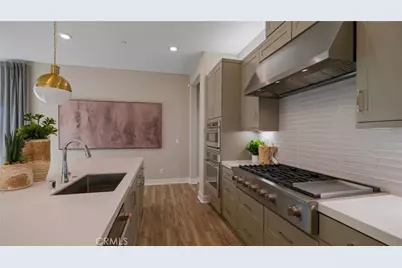 29409 Via Diamante, Valencia, CA 91354 - Photo 3