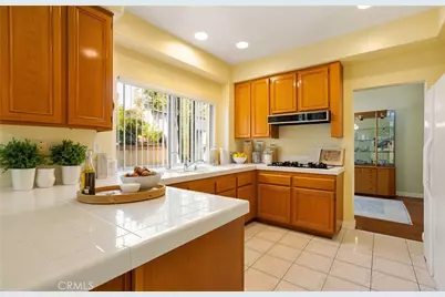 51 Toulon, Lake Forest, CA 92610 - Photo 15