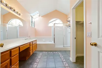 51 Toulon, Lake Forest, CA 92610 - Photo 29