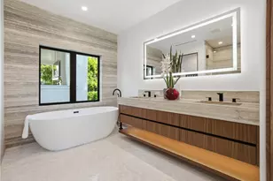 2910 Bayside, Corona del Mar, CA 92625 - Photo 13