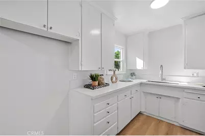 2100 W Valencia Drive, Fullerton, CA 92833 - Photo 17