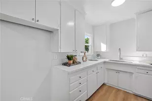 2100 W Valencia Dr, Fullerton, CA 92833 - Photo 17