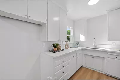 2100 W Valencia Drive, Fullerton, CA 92833 - Photo 11