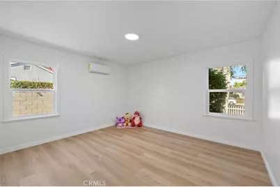 2100 W Valencia Drive, Fullerton, CA 92833 - Photo 19