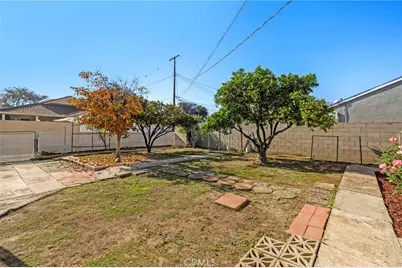 2100 W Valencia Drive, Fullerton, CA 92833 - Photo 31