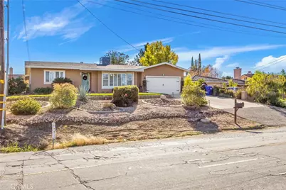 33969 Avenue E, Yucaipa, CA 92399 - Photo 3