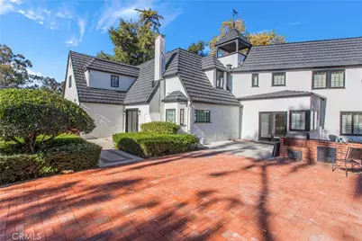 745 W Sunset Drive, Redlands, CA 92373 - Photo 9