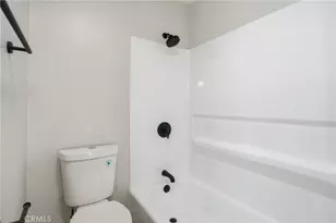 9958 Continental Dr, Huntington Beach, CA 92646 - Photo 31