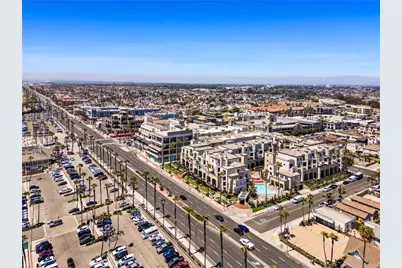 9958 Continental Drive, Huntington Beach, CA 92646 - Photo 65