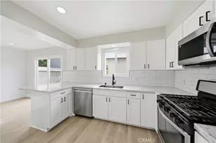 9958 Continental Dr, Huntington Beach, CA 92646 - Photo 11
