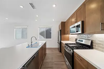 2590 Sprout Lane, Corona, CA 92883 - Photo 3