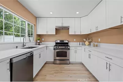 16511 Halsey, Granada Hills, CA 91344 - Photo 13