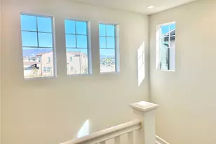 381 S Nevada Ave, Ventura, CA 93004 - Photo 9