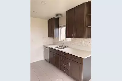 418 #A E Oceanfront, Newport Beach, CA 92661 - Photo 11