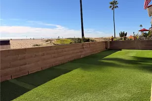 418 E Oceanfront, Newport Beach, CA 92661 - Photo 3