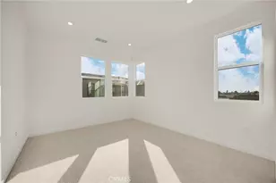 109 S Laxore St, Anaheim, CA 92804 - Photo 27