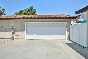 1078 Border Ave, Corona, CA 92882 - Photo 11