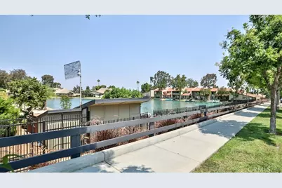 1078 Border Avenue, Corona, CA 92882 - Photo 15