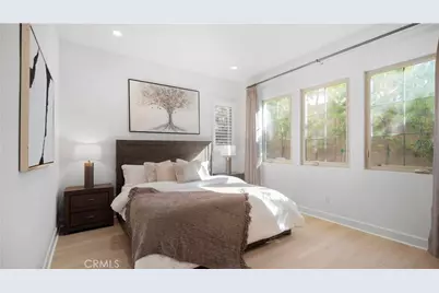 138 Jayhawk, Irvine, CA 92602 - Photo 17