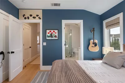 430 Fullerton Avenue, Newport Beach, CA 92663 - Photo 17