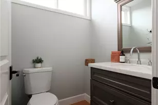 2056 Port Weybridge, Newport Beach, CA 92660 - Photo 33