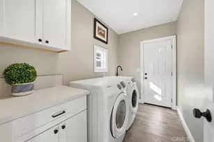 2805 S La Brea Ave, Los Angeles, CA 90016 - Photo 13