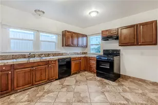 1025 W 12th, San Pedro, CA 90731 - Photo 13