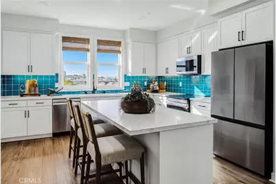 12720 Azure Way #27, Hawthorne, CA 90250 - Photo 7