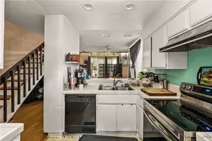 25287 Pine Creek Ln, Wilmington, CA 90744 - Photo 9