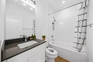 119 Jessup, Tustin, CA 92780 - Photo 27