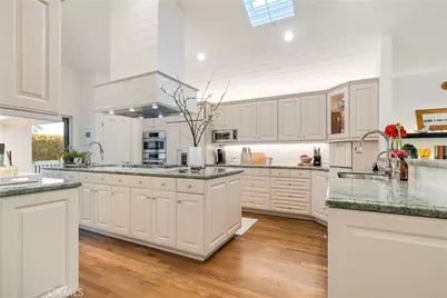 520 Kings, Newport Beach, CA 92663 - Photo 19