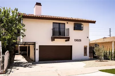 13025 Roselle Avenue, Hawthorne, CA 90250 - Photo 1