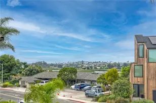 543 Laguna Dr, Carlsbad, CA 92008 - Photo 17