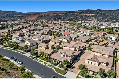 61 Garcilla Drive, Rancho Mission Viejo, CA 92694 - Photo 17