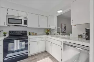 112 Espanas, Escondido, CA 92026 - Photo 3