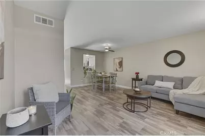 112 Espanas, Escondido, CA 92026 - Photo 7