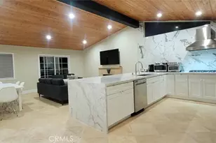 10601 Patricia Dr, Anaheim, CA 92804 - Photo 5